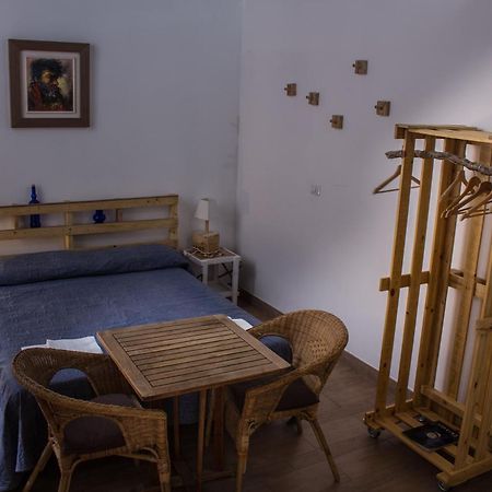 4 Camere A Trani Δωμάτιο φωτογραφία
